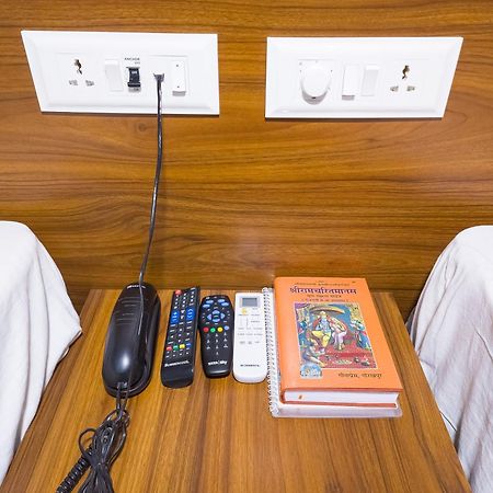 Amritara Ramila Kutir Hotel Ayodhya Ngoại thất bức ảnh
