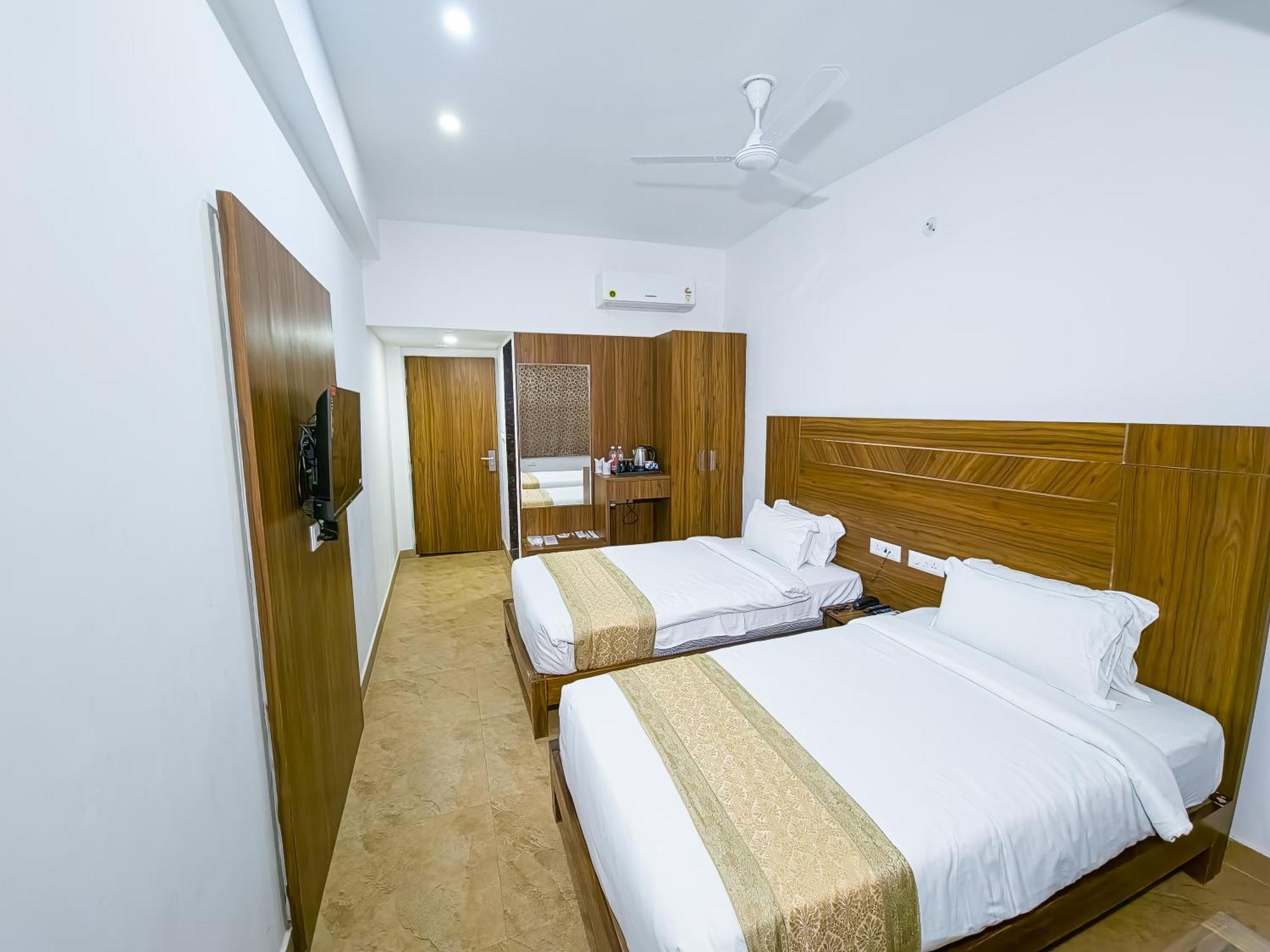 Amritara Ramila Kutir Hotel Ayodhya Ngoại thất bức ảnh