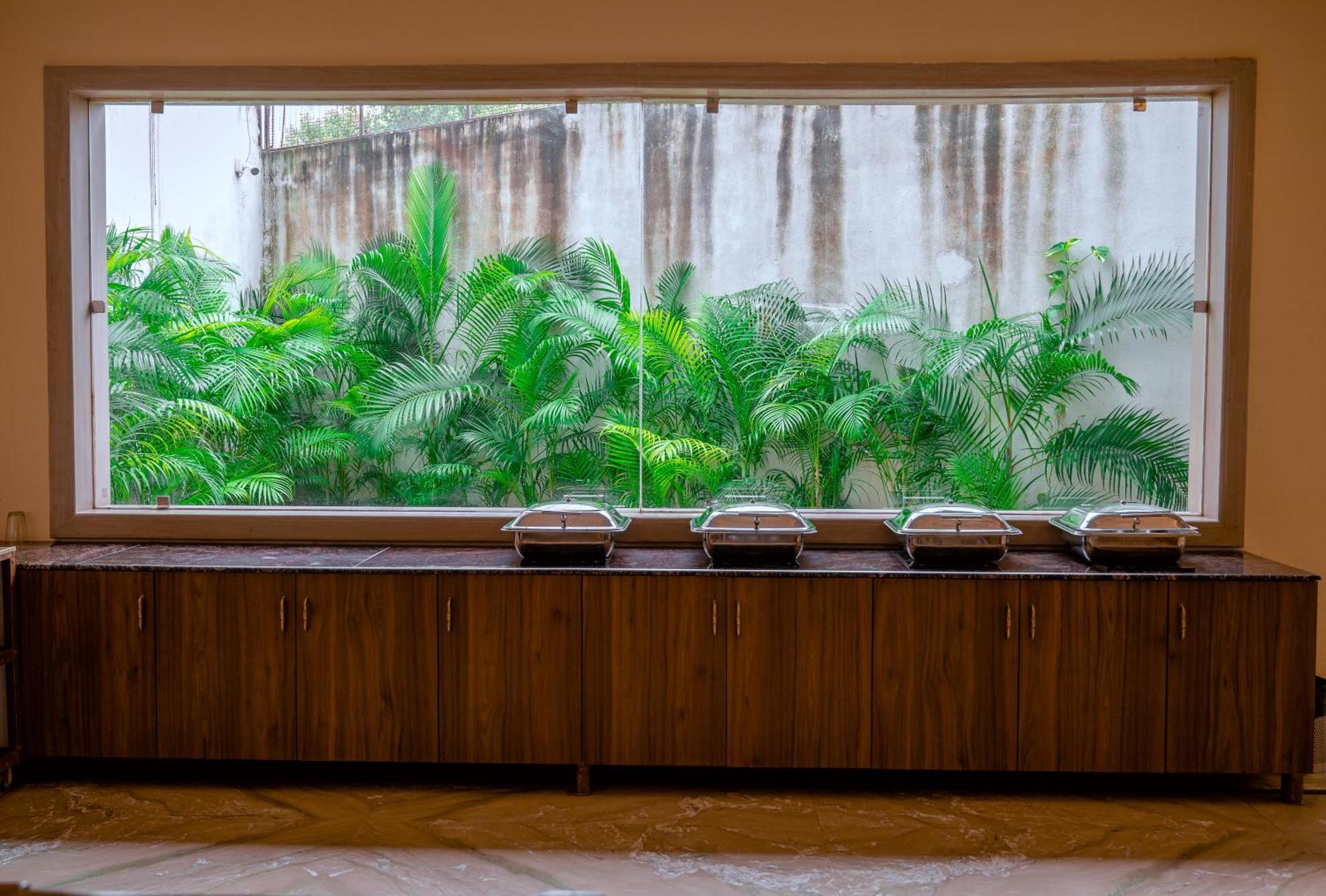 Amritara Ramila Kutir Hotel Ayodhya Ngoại thất bức ảnh