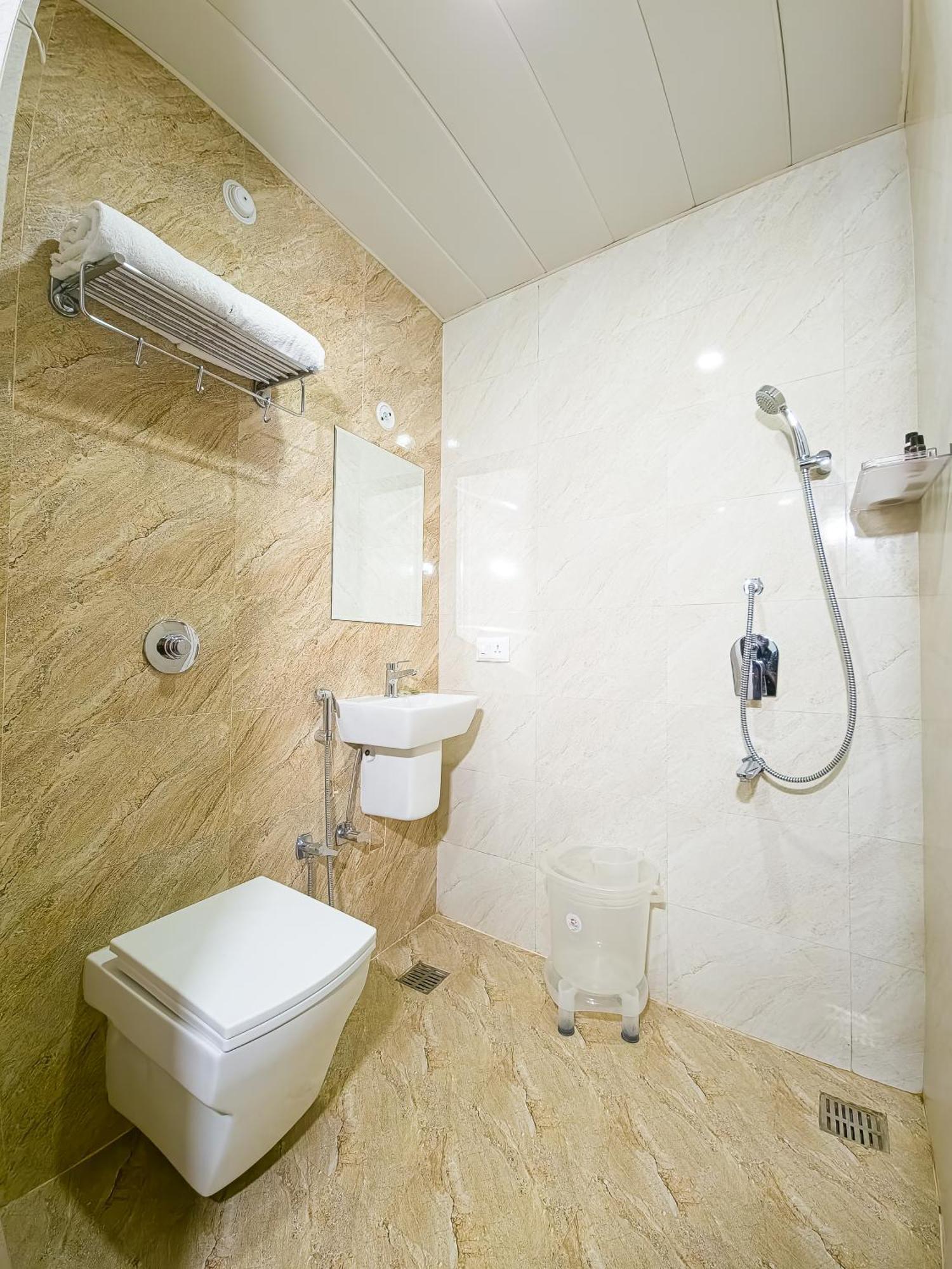 Amritara Ramila Kutir Hotel Ayodhya Ngoại thất bức ảnh